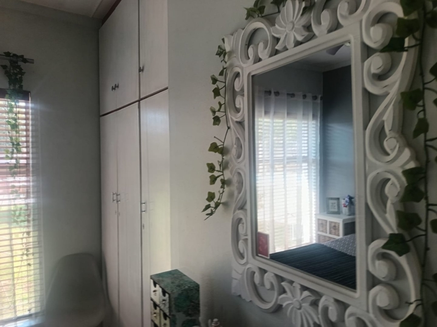4 Bedroom Property for Sale in Carters Glen Northern Cape